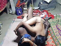 village indien bhabhi ki chudai dans une 12 inch of cock de sexe en hindi