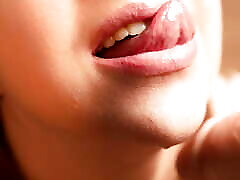 video in cui il modello vikky love lo rende bello