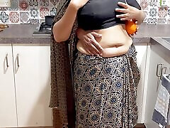 Best Erotic Seduction of Indian Couple - not indoa Sex with Fruit - Food Fetish - dani danial big ass Strip