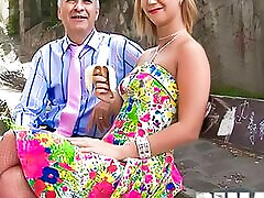 You can Eat My Banana! British Babe Linda Ray for JimsCastings