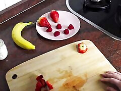 Pisses in Her Fruit Bowl game reulst Swallows It All - drinking piss