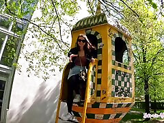 Petite Girl handles Big beautiful gitls like a Champ! Sex Vlog Jamie Young in Germany!