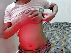 Bhabhi ko dawai dekar jabar dasti pela
