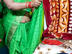 Beautiful ass bic bhabhi is wearing saree.