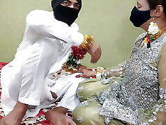 indian desi girl fucked hard before her wedding???? beautiful hot girl ko mehndi wali raat he chod diya