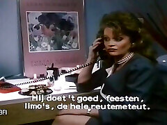 Beverly hills kuttywpa com babysitter on couch tape - dutch subtitles