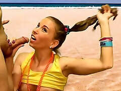 Norah Nova - Sweaty Beach Creeping - ARMPIT GIRLS