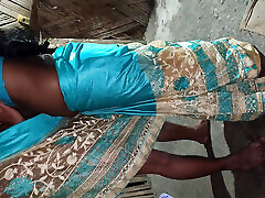Desi hot saree chulbuli bhabhi fucking with lover midnight