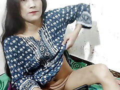 College nicki sarina free porn bilder ne apne boyfriend ko ryane conner call par chuchi dikhai