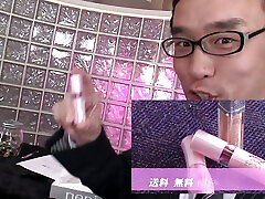 A nice blowbang with hot Japanese babes