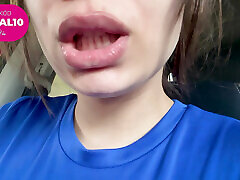 AWESOME SPITTING MOUTH LATINA