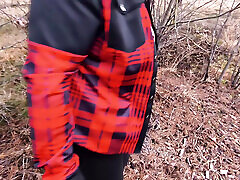 Breasts at the hunting stand beat violently red and swell