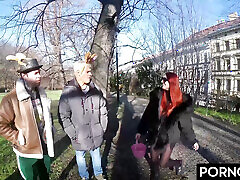 polowanie na jajka wielkanocne zamienia się w rudą cipkę katy rose-orgię z danem!