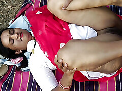 Desi 2 mom do sex Marathi kavita bhabhi cheat on husband in jungle