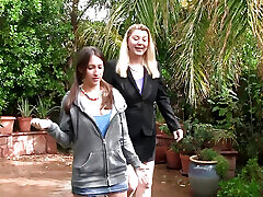 Morally wrong stepmom motivates stepdaughter to try new big things