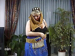 The german 101 teenie4k full dancer and fisted mature woman gets cum from bald man.