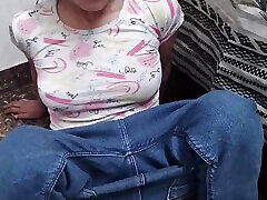 Cute step daughter ko paise dekar hotel me pel diya