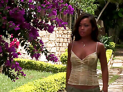 Threesome sex with Jade Sin a whore born in Asia has her