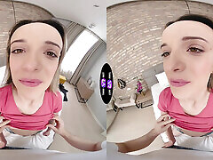 procace cameriera brenda dixon gocce di tutto per succhiare il cazzo-teenmegaworld