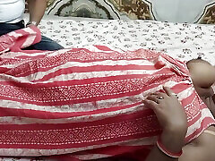 Delivery boy ne jawan madam ko pel diya
