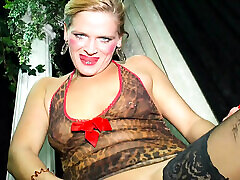 Sensual sluts masturbate her pussy while being watched - 5