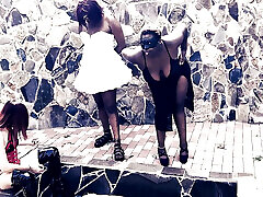 Your mouth is SPITTING HOLE - Zeida, Praline, Imani, Zara