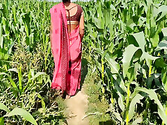 Indian Village Bhabhi Outdoor Vlog Enjoyed With Boobs Showing And Fingerings Indian Red Saree Remove Enjoyed Bhabhi Pregent
