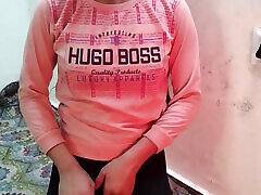 School girl homwork nhi karne par sir ne pel diya