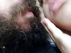 سریع و سخت, کیر حشری با شیطان بوسه از سگ ماده