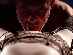surowe, ale delikatne 2-sinfulxxx
