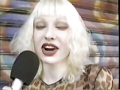 rick savage&039;s porno dwór