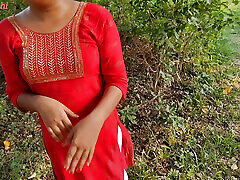 Hot behan ko jungle mein pakad ke choda indian leaked MMS, desi village beautiful stepsister viral MMS HD Xxxx