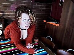 pferd bumst frau Redheaded MILF In Lingerie