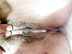 Fingering and rubbing masturbate hairy wet slut jasemen close up with creampie