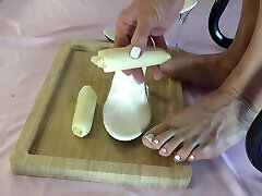 I Crush Bananas with My Beautiful Legs in High Heels