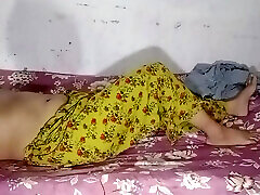 indian hot Chubby wife fucked by driver