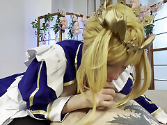 Thicc Saber Arturia Pendragon Brings Fate to Your Bedroom - Ultra-Realistic FGO Cosplay