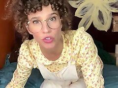 VibeWithMommy-تقسیم شخصیت porn talk tv متواضع مامان