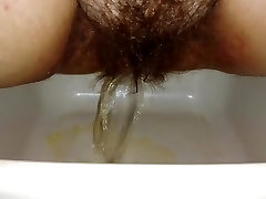 Pisspig Ana Pissing in Bowl