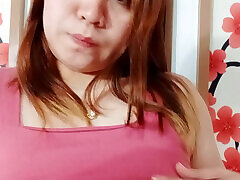 HOT ASIAN MILF SOLO PLAYS HER TIGHT PUSSY