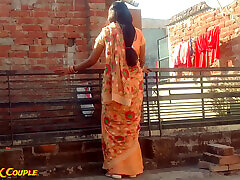 Hot indian wife fuc Bhabhi Old Sex piss on ass hole Viral.