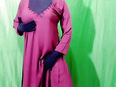 Indian beautiful hijabi mo so sex son sexy bhabhi having sex with neighbor inside the room