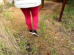 Titslapping at construction yard