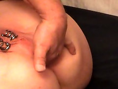 SKLAVIN-Z and her asshole streching