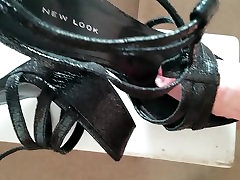 cumming new look strappy massage cheting with mom heels
