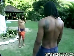 Leggy slender and tall brunette lures dude on the golf field and sucks his dick
