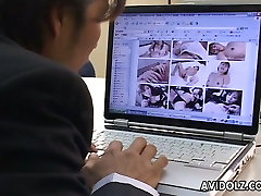 Affascinante Giapponese bleked swx Yui Asahina succhia il cazzo duro in ufficio