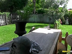 Peter Green gets great blowjob from sweet London Lawrence