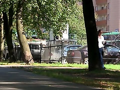 Długonoga nimfomanka z pięknej formy pupa to podoba
