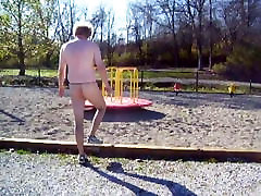 Merry-go-round in pantyhose